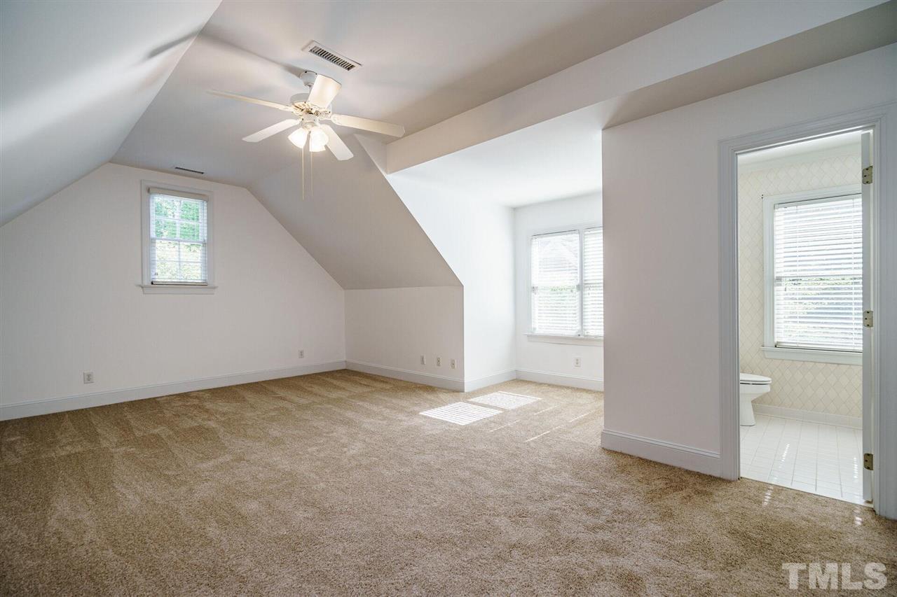 4517 Touchstone Forest Road Raleigh, NC 27612 - Photo 23 of 30