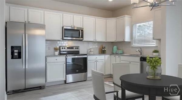 $2,060 | 105 Cumberland Boulevard, Unit CAYCE TH, Guyton, GA 31312