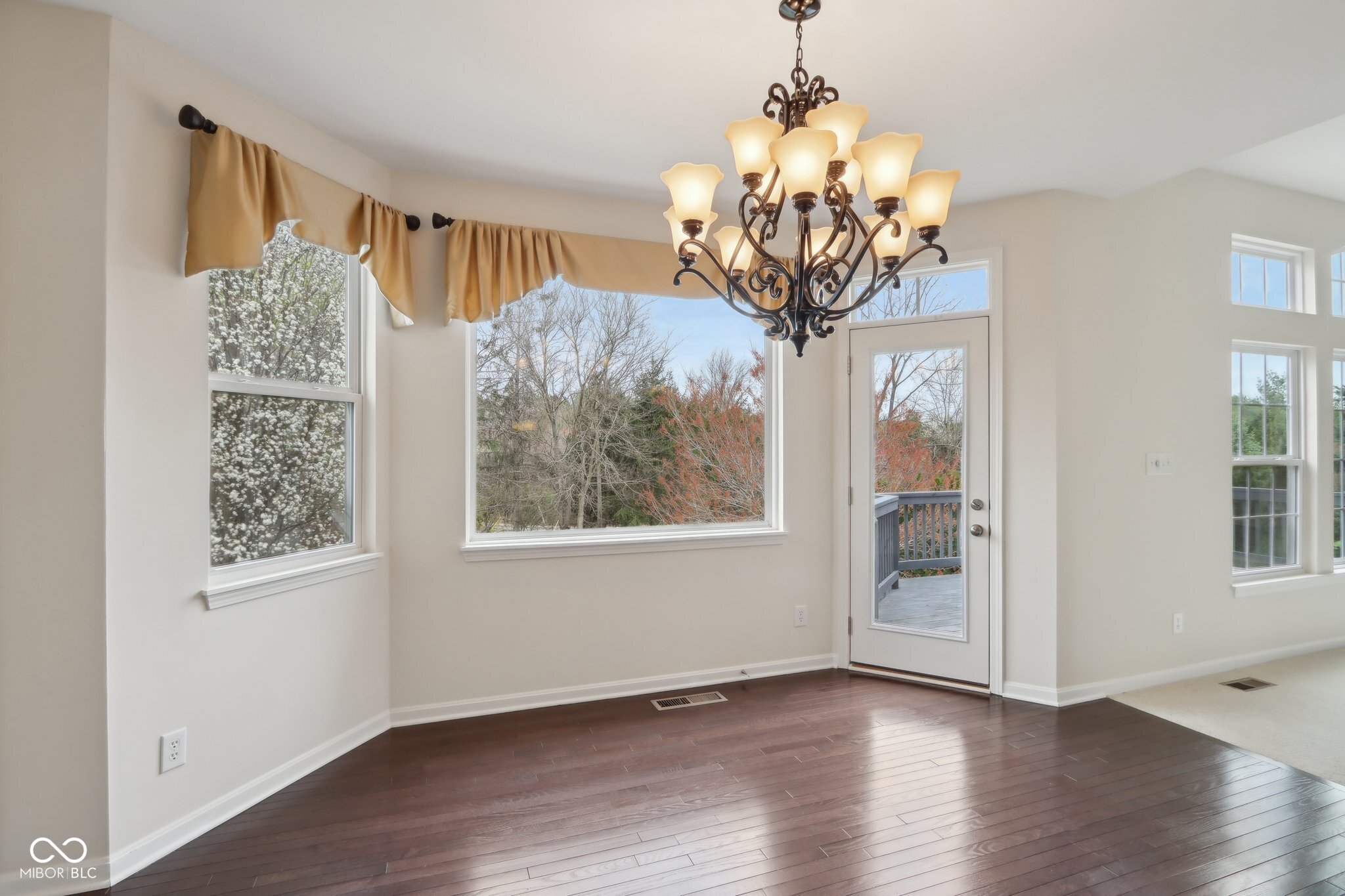 3892 Pelham Road Carmel, IN 46074 - Photo 19 of 62 Gallery Image 19