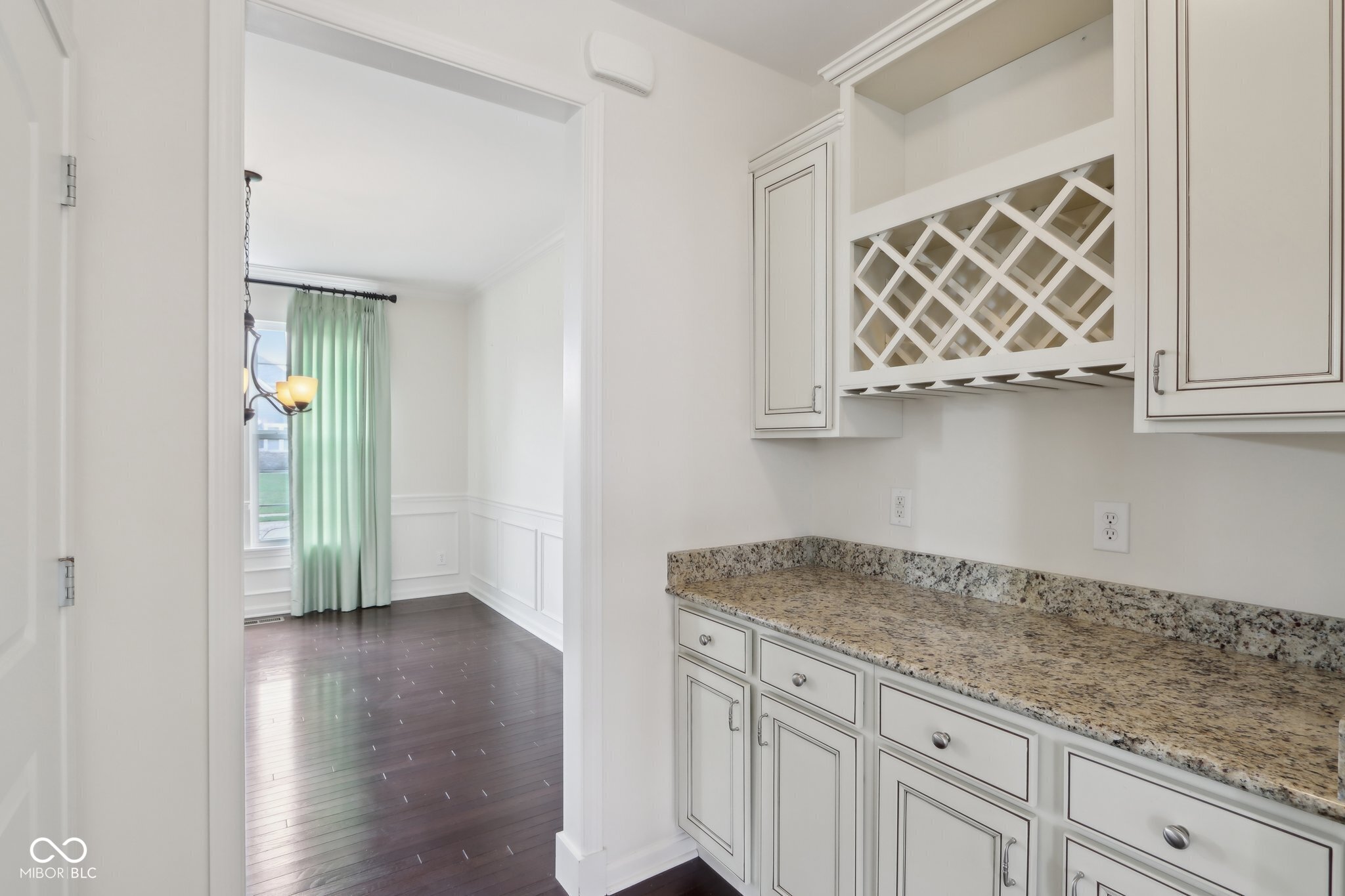 3892 Pelham Road Carmel, IN 46074 - Photo 20 of 62 Gallery Image 20