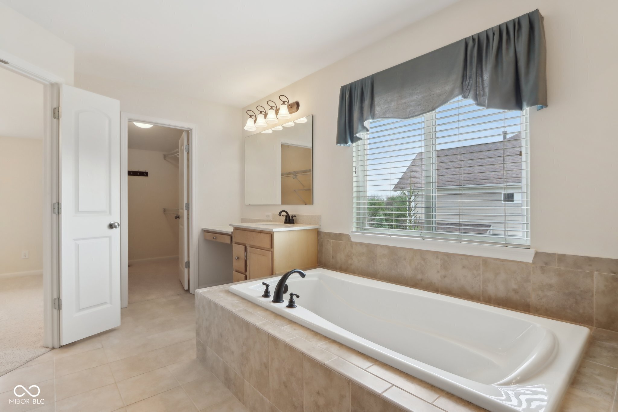 3892 Pelham Road Carmel, IN 46074 - Photo 30 of 62 Gallery Image 30
