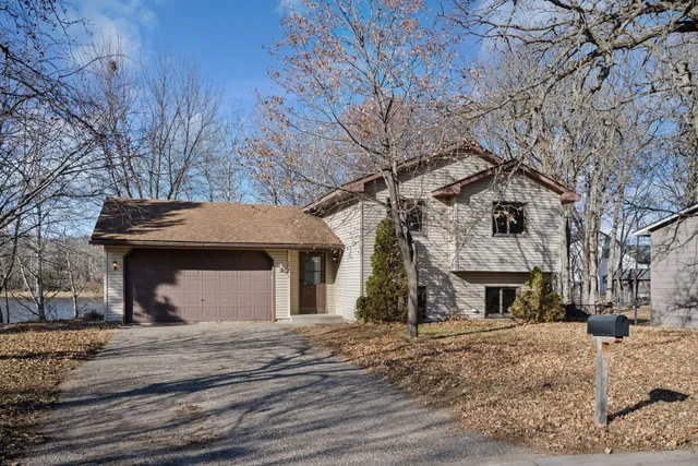 $297,000 | 26298 10th St Circle, Zimmerman, MN 55398