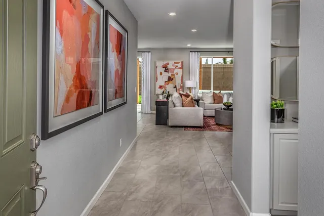 $842,812 | 1910 Peony Street, Hollister, CA 95023