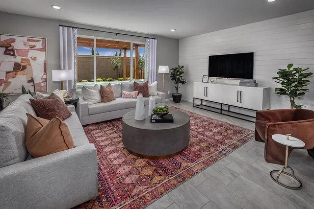 $842,812 | 1910 Peony Street, Hollister, CA 95023