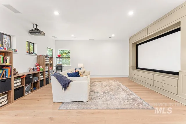 $1,934,900 | 1222 South Lake Pointe Way, Eagle, ID 83616