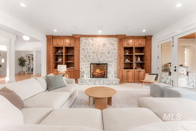 $1,934,900 | 1222 South Lake Pointe Way, Eagle, ID 83616