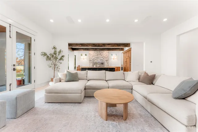 $1,934,900 | 1222 South Lake Pointe Way, Eagle, ID 83616