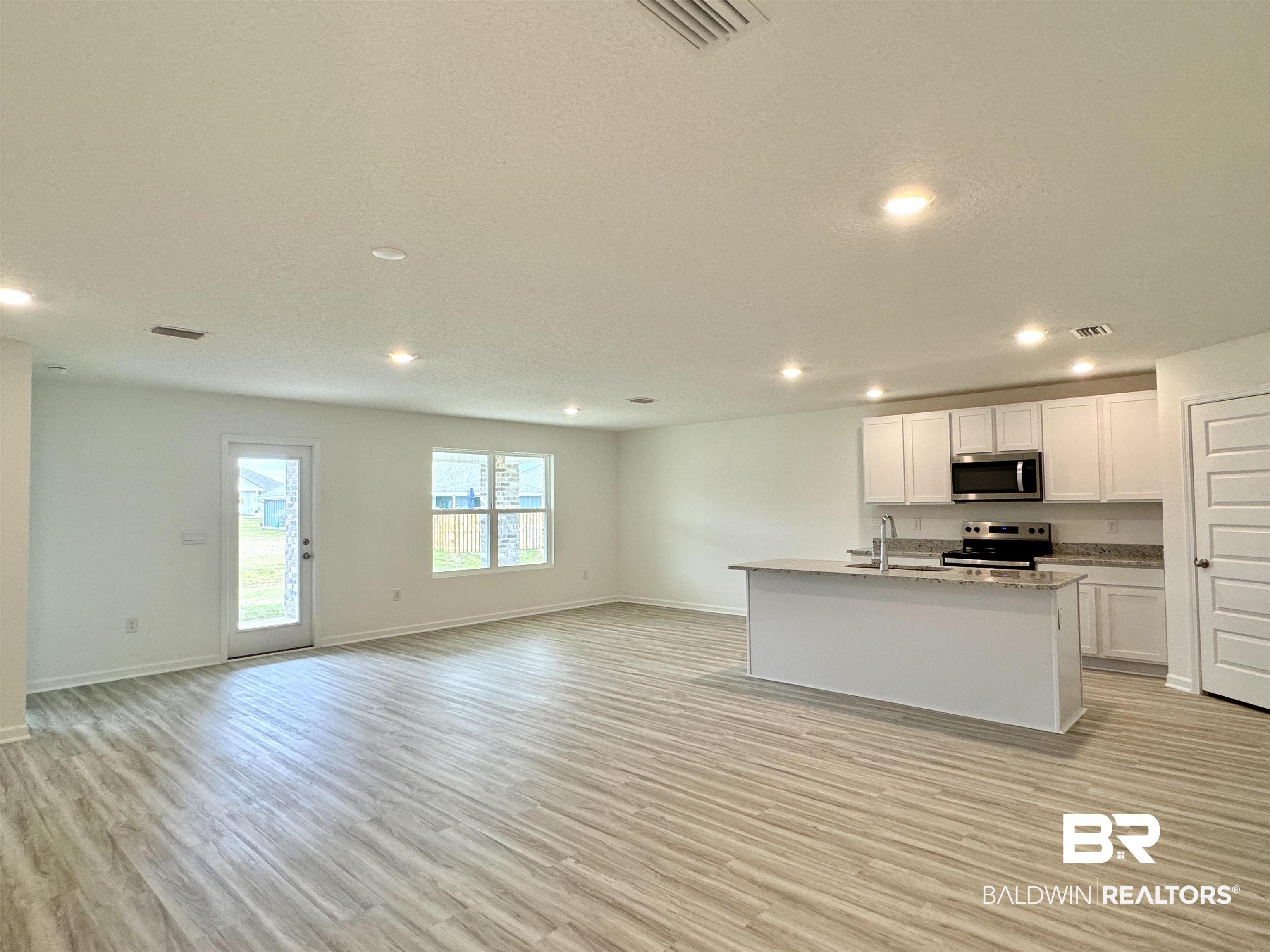 1283 Hayward Loop Foley, AL 36535 - Photo 4 of 36