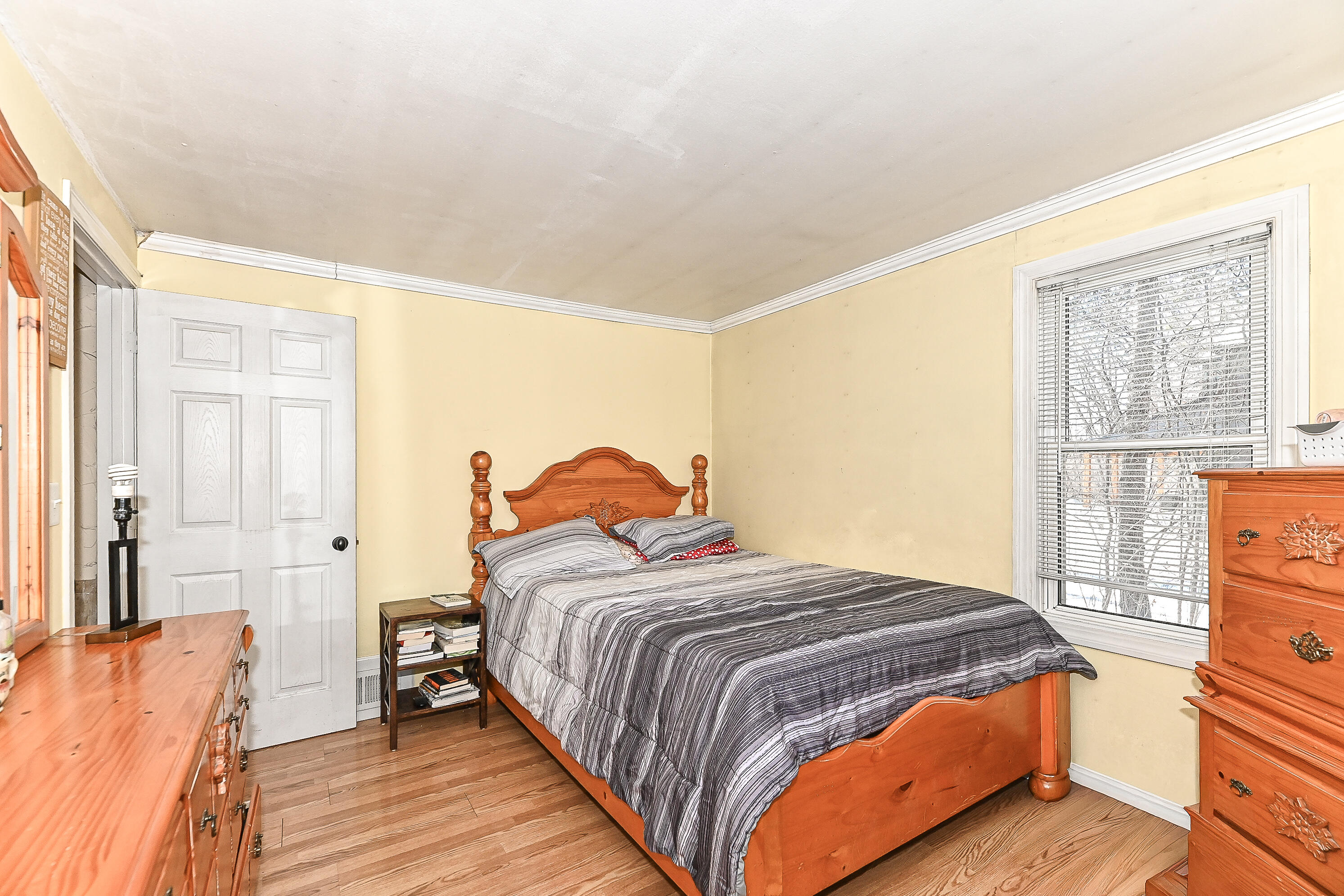 S77W15886 Woods Road Muskego, WI 53150 - Photo 19 of 37 Bedroom 1