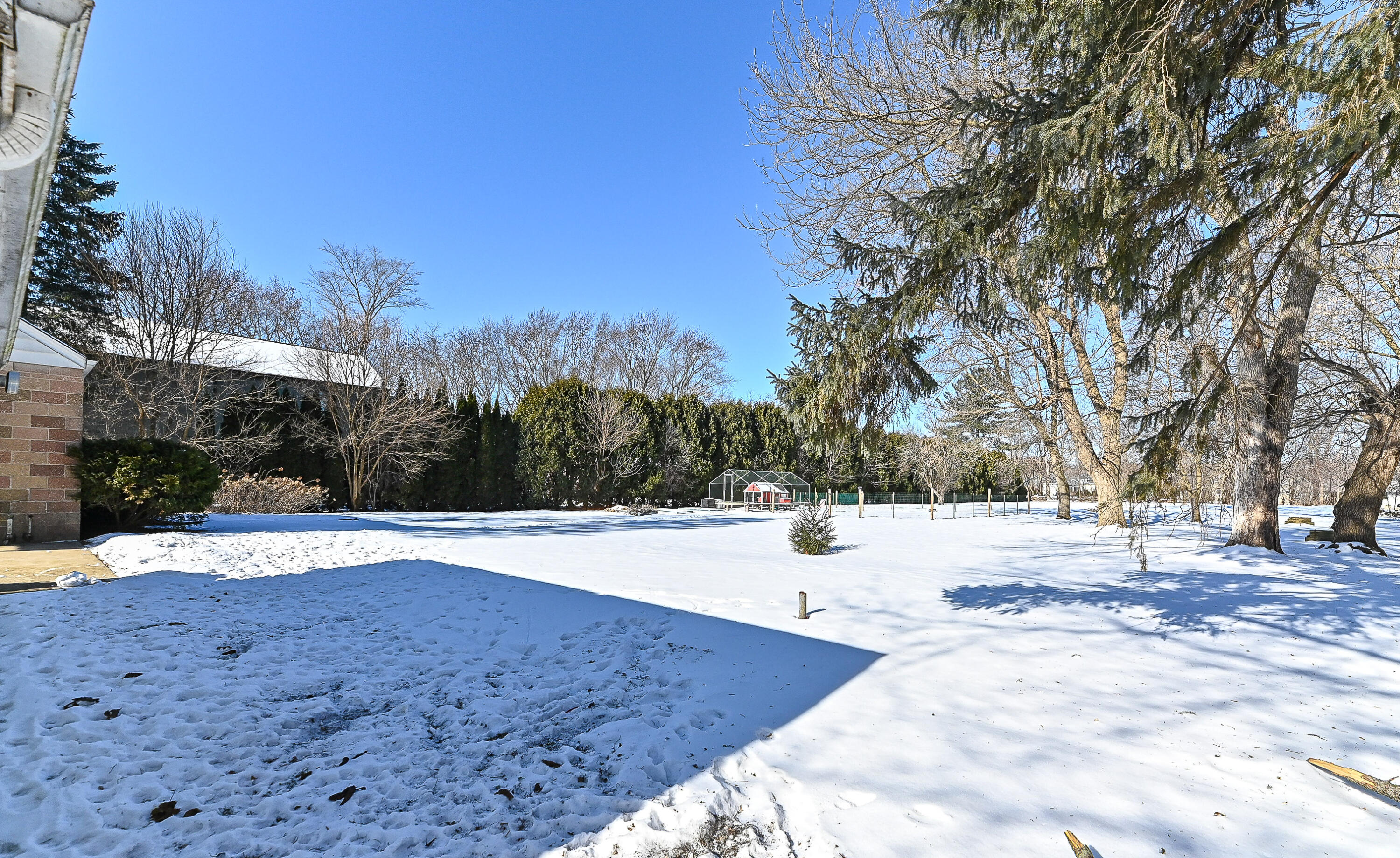 S77W15886 Woods Road Muskego, WI 53150 - Photo 28 of 37 Backyard