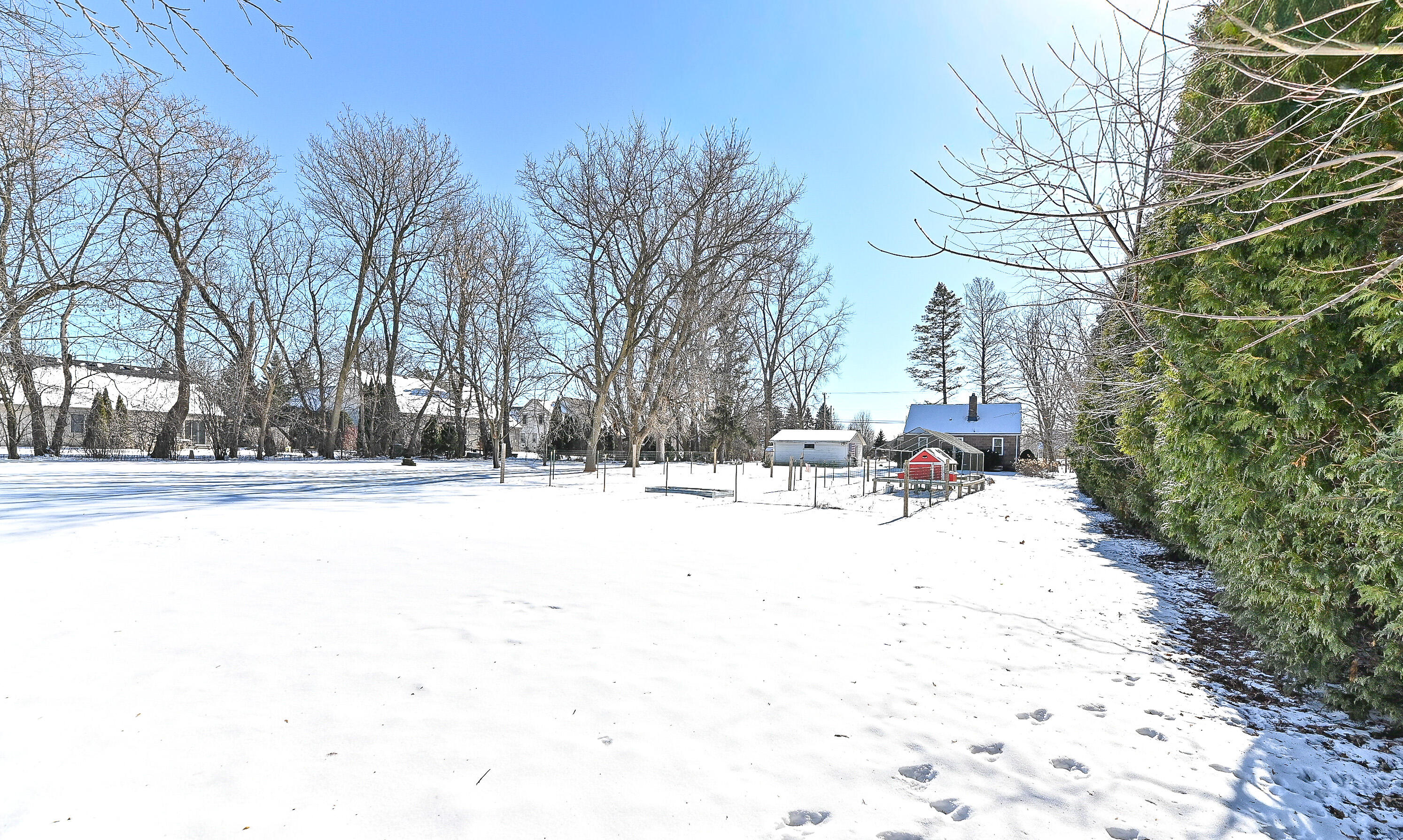 S77W15886 Woods Road Muskego, WI 53150 - Photo 35 of 37 Backyard