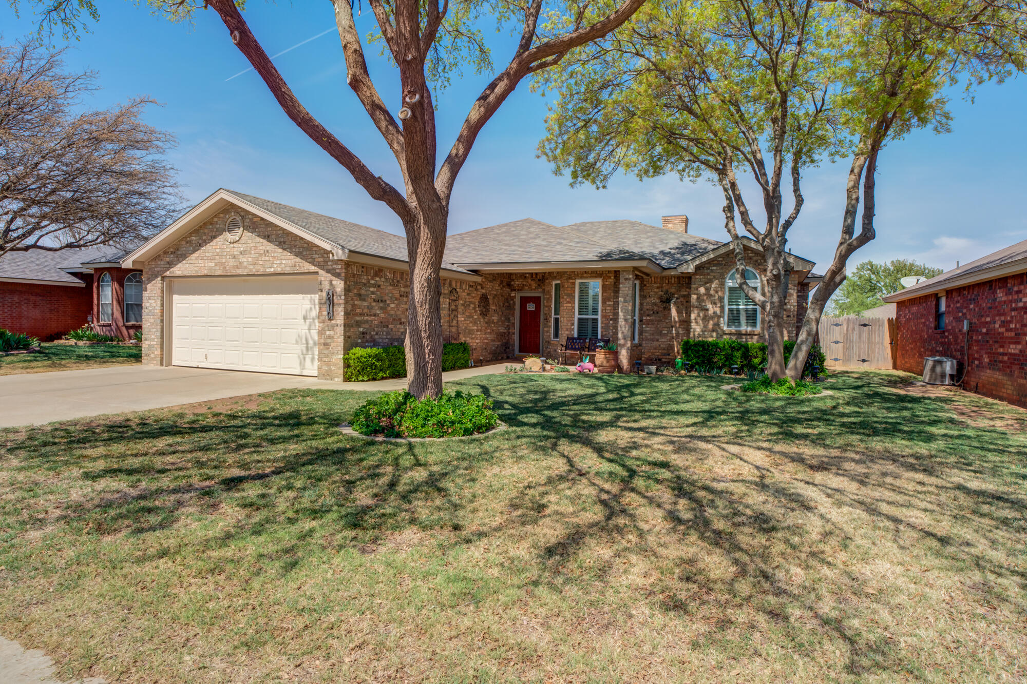6310 8th Street Lubbock, TX 79416 - Photo 2 of 45 Stunning Curb Appeal