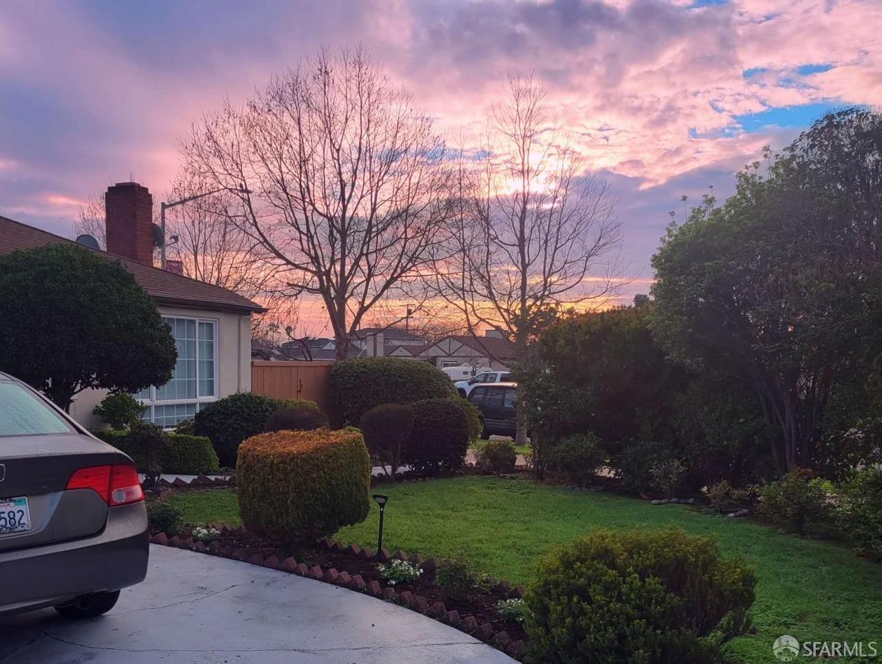 168 Park Boulevard Millbrae, CA 94030 - Photo 4 of 19 a front view of a house with garden