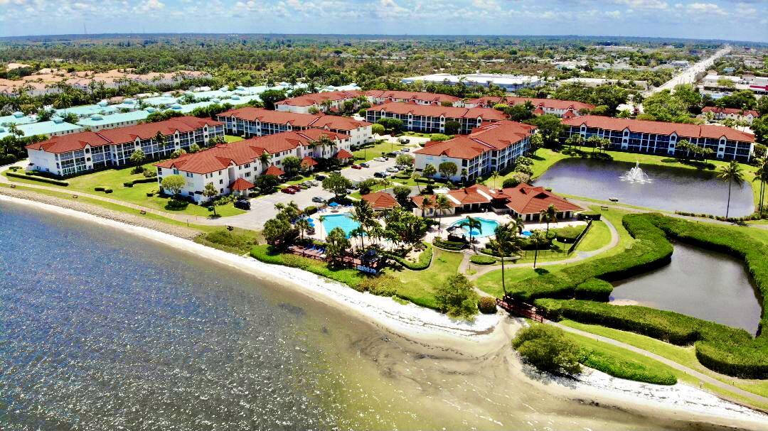 104 Half Moon Circle, Unit B2 Hypoluxo, FL 33462 - Photo 25 of 54 4BE26FDA-049B-4743-A6A8-F7B72C6B1782