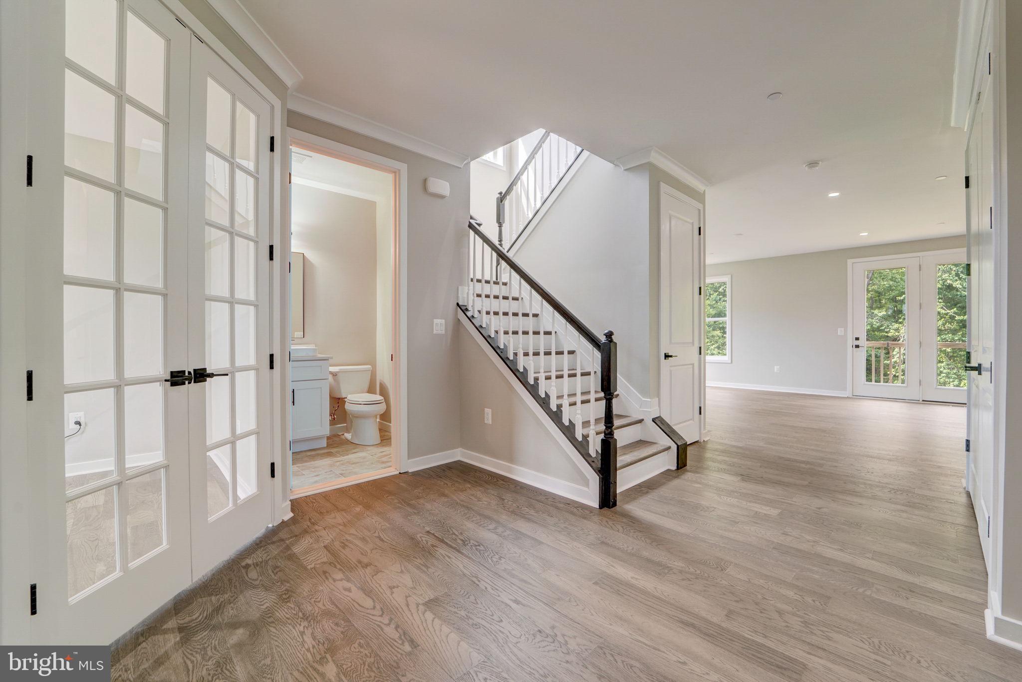 7618 Carla Road Pikesville, MD 21208 - Photo 5 of 44