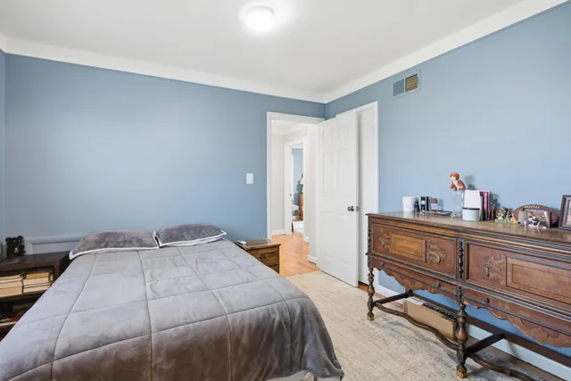 $189,900 | 7324 McKinley, Center Line, MI 48015