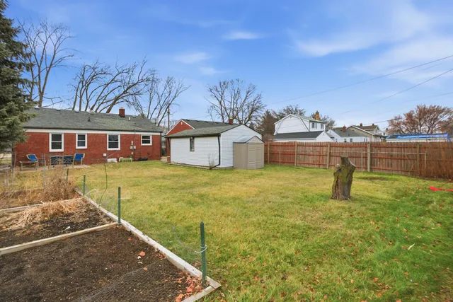 $189,900 | 7324 McKinley, Center Line, MI 48015