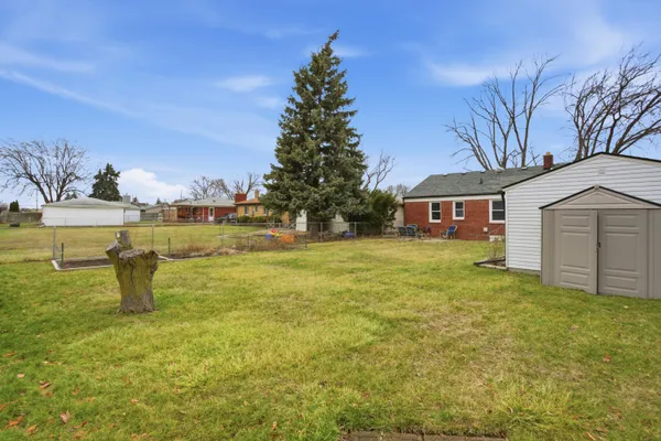 $179,900 | 7324 McKinley, Center Line, MI 48015
