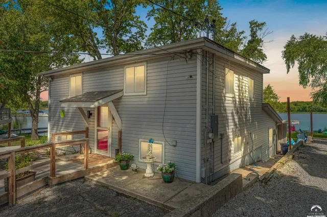 $618,000 | 15339 Lake Road 2, Gardner, KS 66030