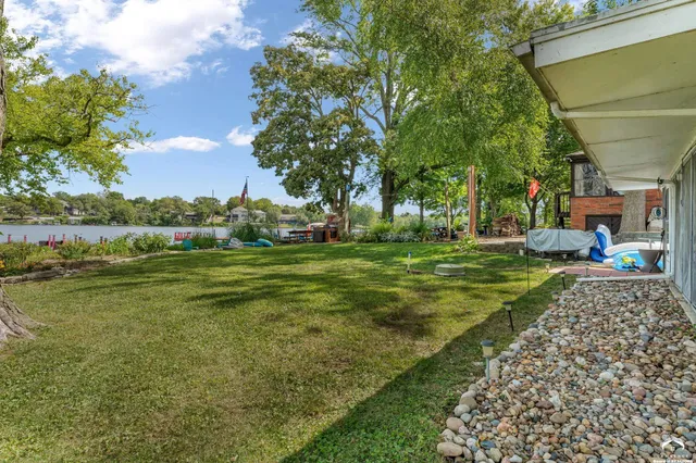 $618,000 | 15339 Lake Road 2, Gardner, KS 66030