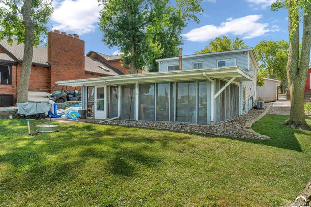 $618,000 | 15339 Lake Road 2, Gardner, KS 66030