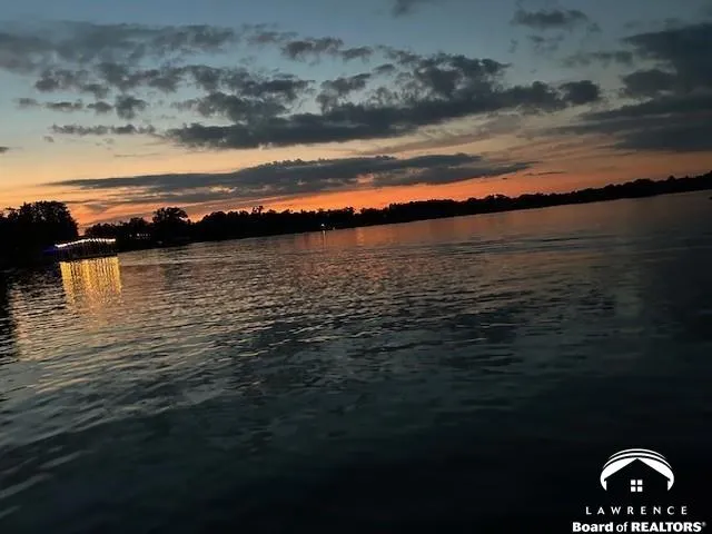 $618,000 | 15339 Lake Road 2, Gardner, KS 66030