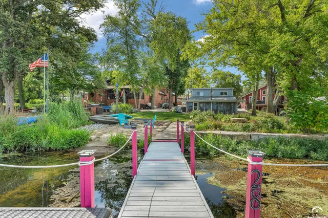 $618,000 | 15339 Lake Road 2, Gardner, KS 66030