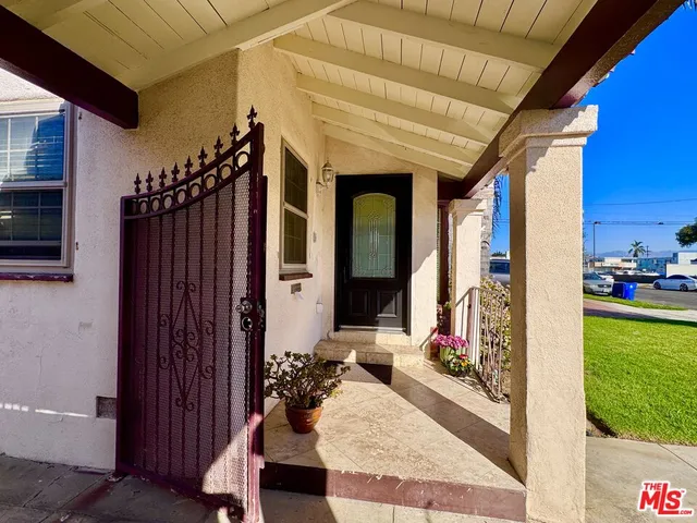 $759,000 | 8621 South Wilton Place, Los Angeles, CA 90047