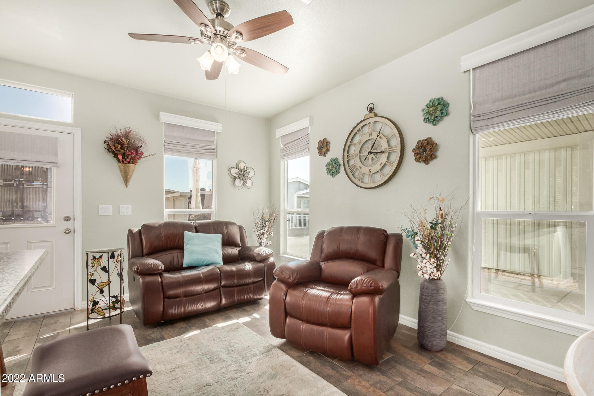 8865 East Baseline Road, Unit 442 Mesa, AZ 85209 - Photo 3 of 38 Living Room