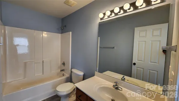 $1,895 | 17744 Trolley Crossing Way, Cornelius, NC 28031
