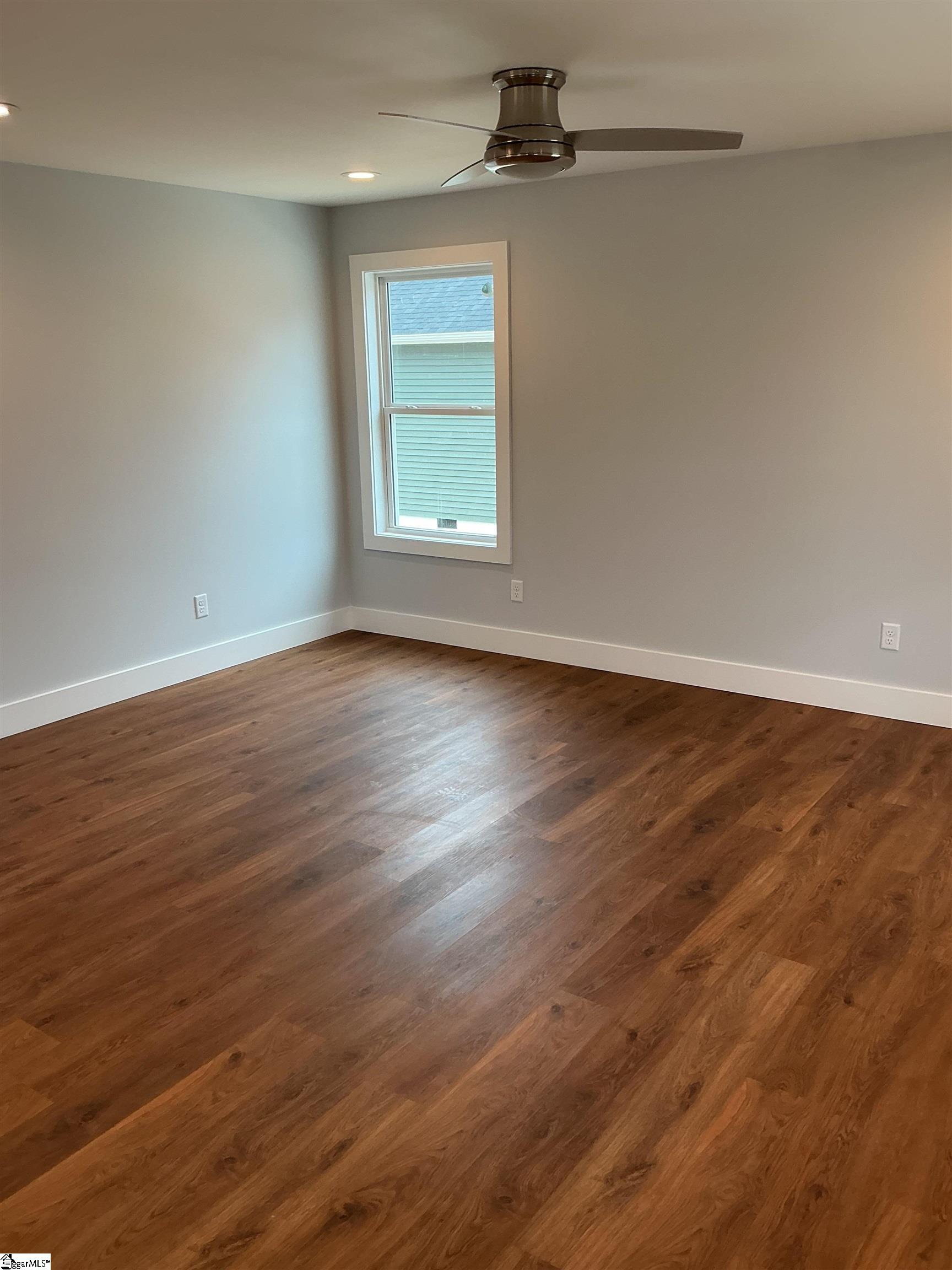 200 Broadus Street Greer, SC 29651 - Photo 13 of 27