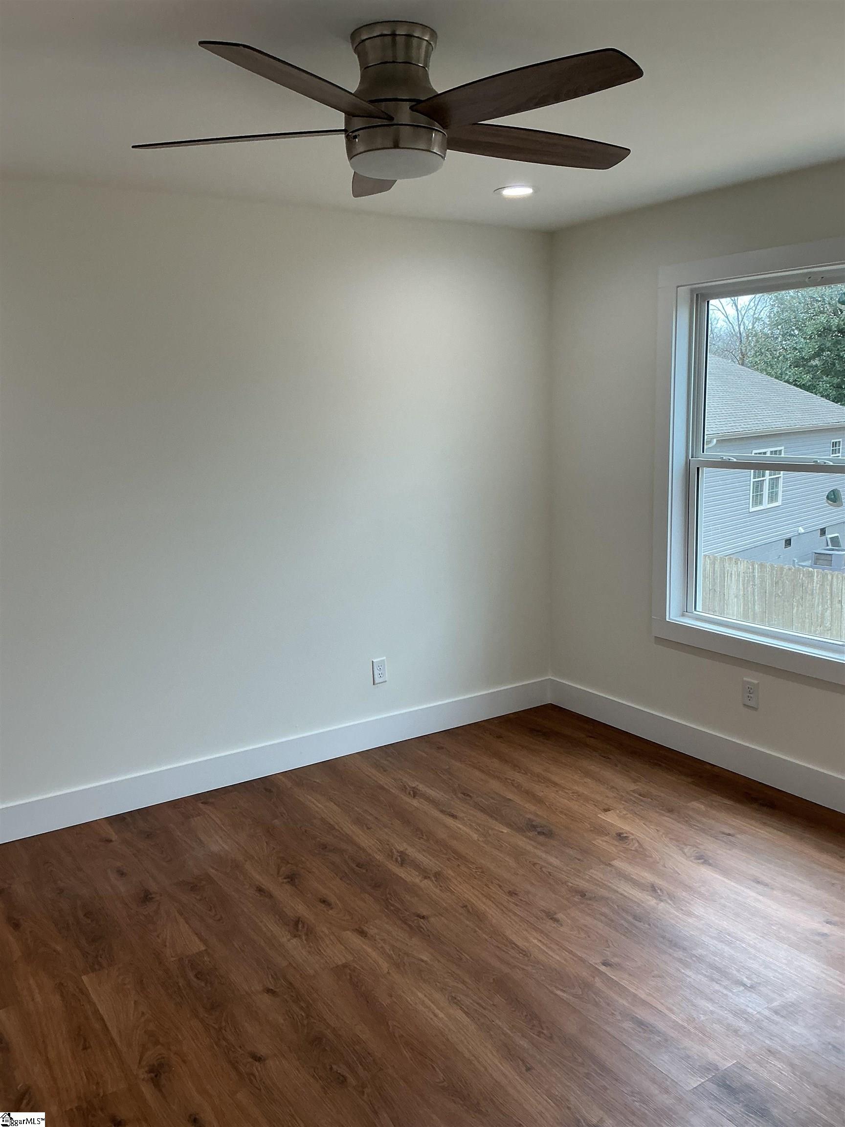 200 Broadus Street Greer, SC 29651 - Photo 17 of 27