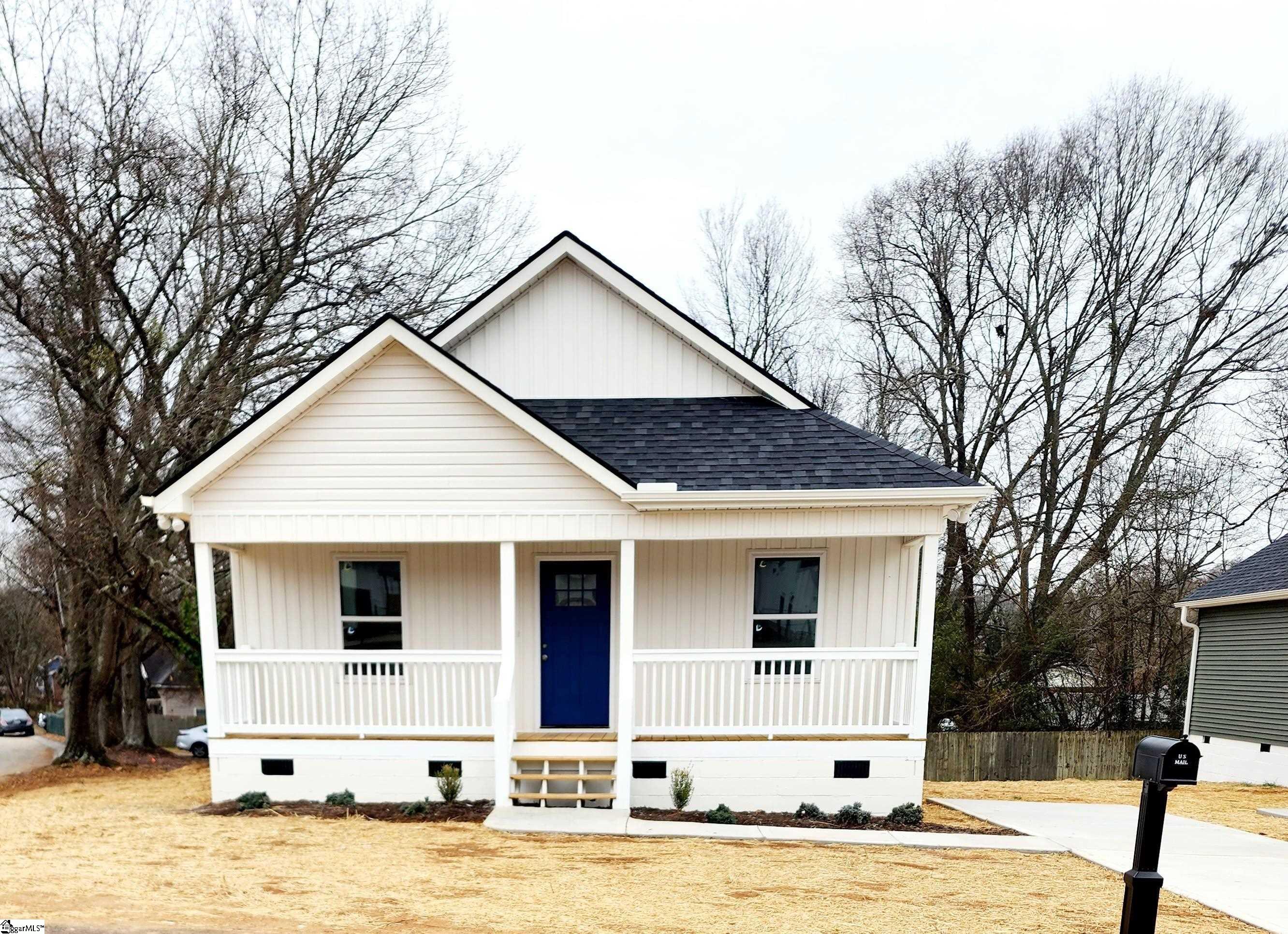 200 Broadus Street Greer, SC 29651 - Photo 2 of 27