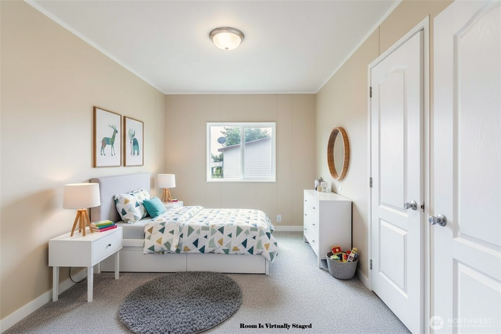 840 West 1st Street, Unit 29 Cheney, WA 99004 - Photo 11 of 20 a bedroom with bed and a window