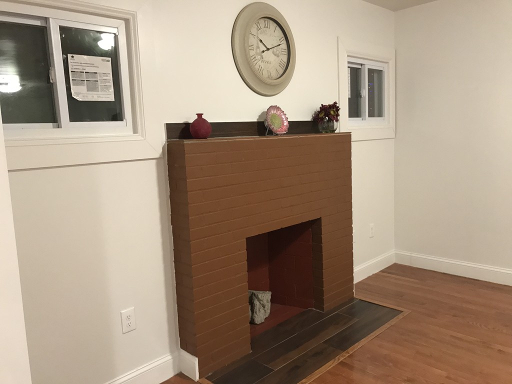 48 Thorndyke Street Springfield, MA 01118 - Photo 11 of 19 Gallery Image 11