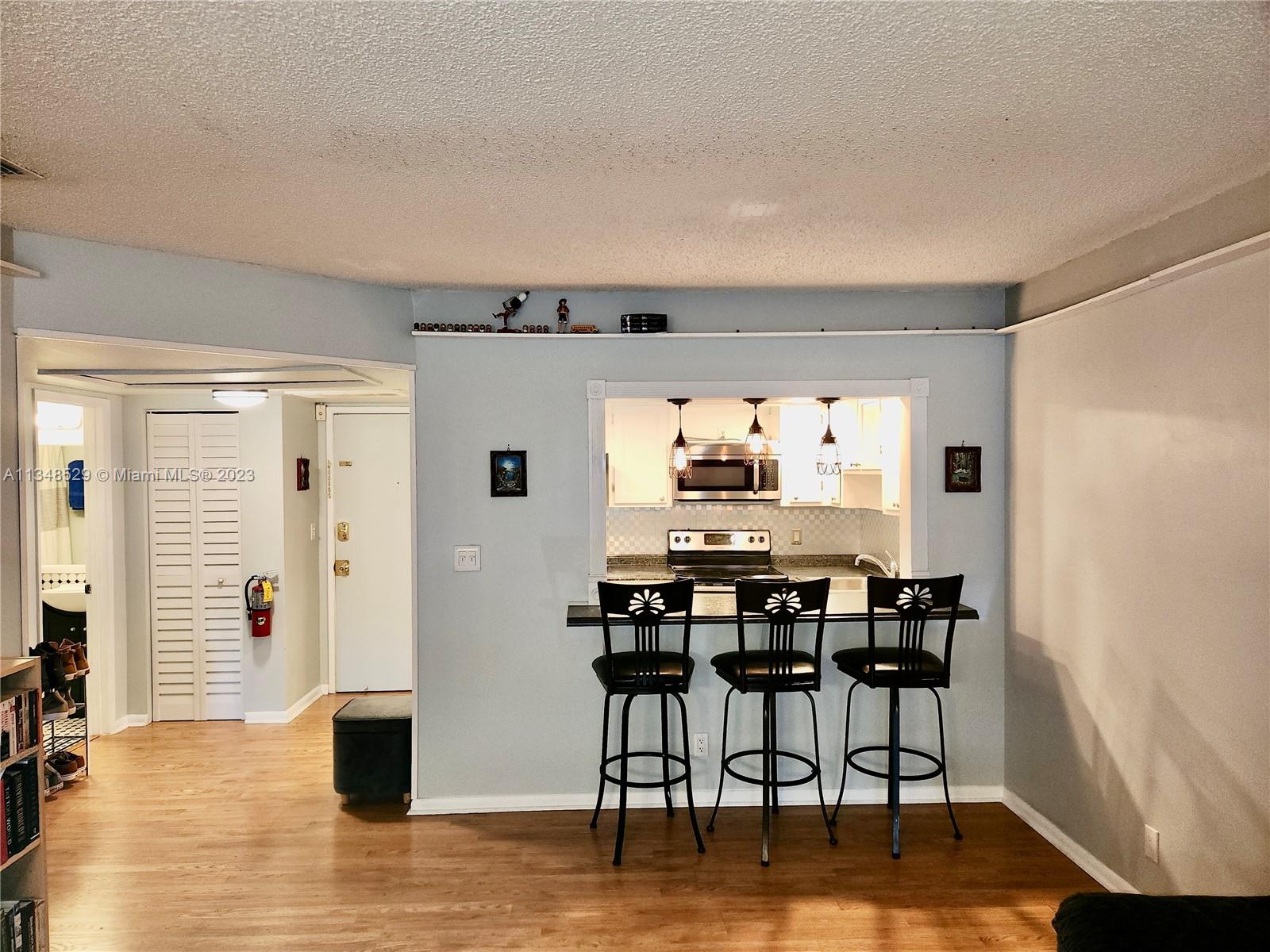 101 East McNab Road, Unit 421 Pompano Beach, FL 33060 - Photo 5 of 16 Gallery Image 5
