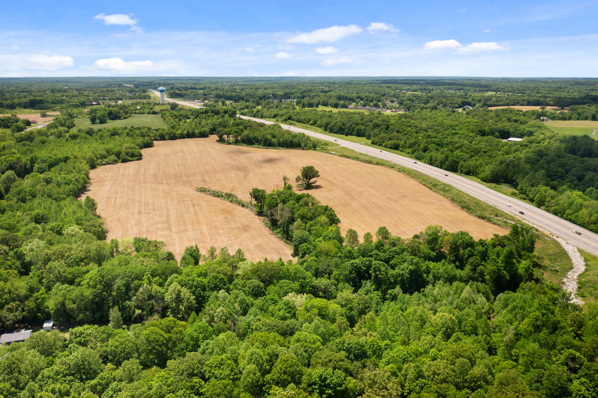 1 Tom Austin Highway Springfield, TN 37172 - Photo 5 of 15 an aerial view of a house with a yard and lake view