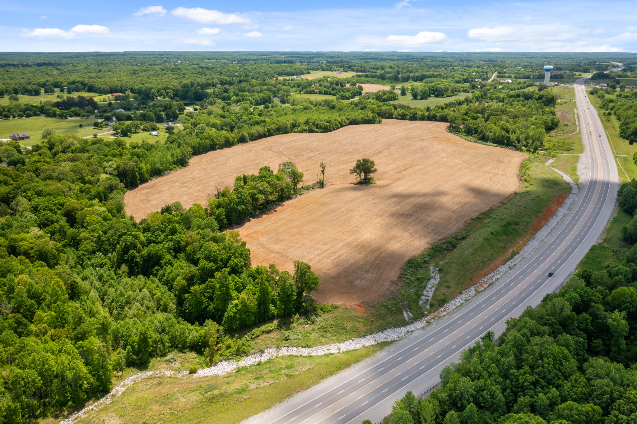 1 Tom Austin Highway Springfield, TN 37172 - Photo 6 of 15 a view of a city from a balcony