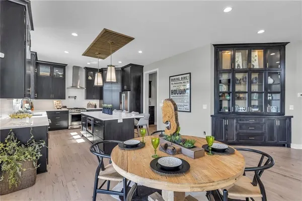 $736,870 | 15339 West 161st Terrace, Olathe, KS 66062