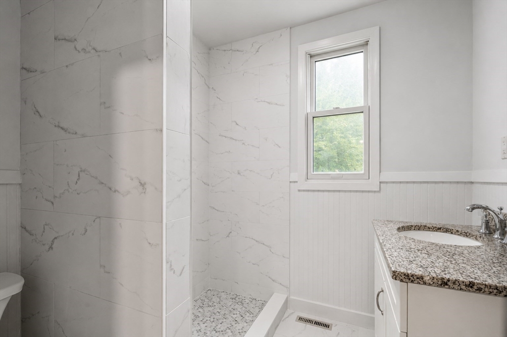 18 Shears Street Wrentham, MA 02093 - Photo 33 of 42