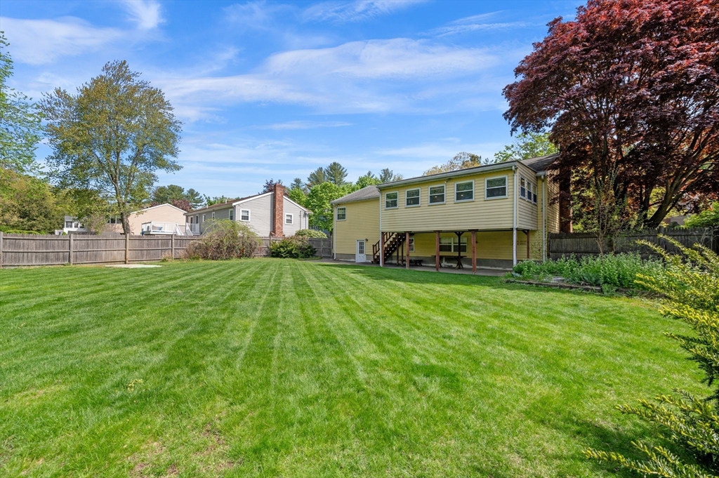28 Audubon Road Reading, MA 01867 - Photo 5 of 42 Gallery Image 5
