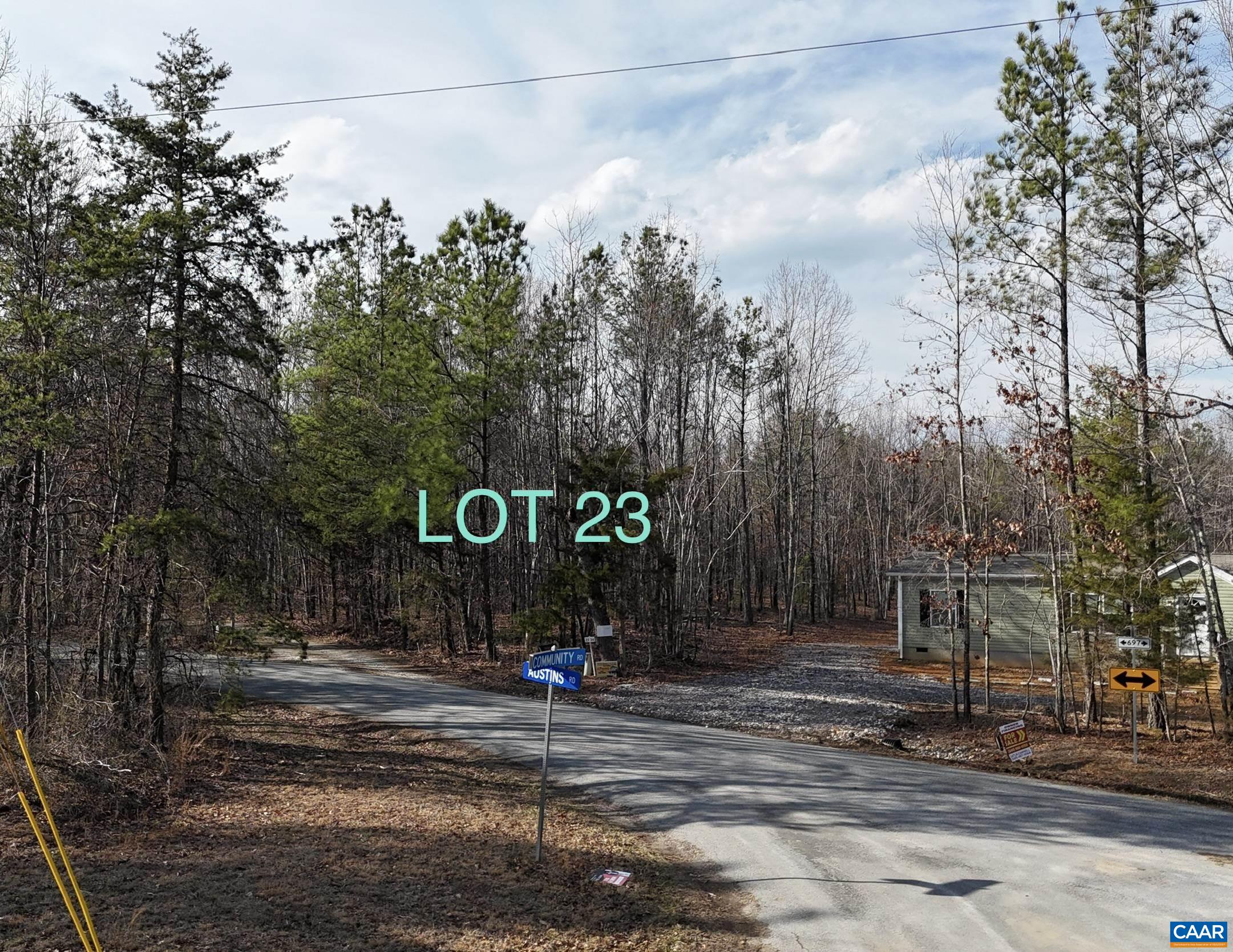 949 Austin Road Gladstone, VA 24553 - Photo 3 of 20 a view of a park with iron fence