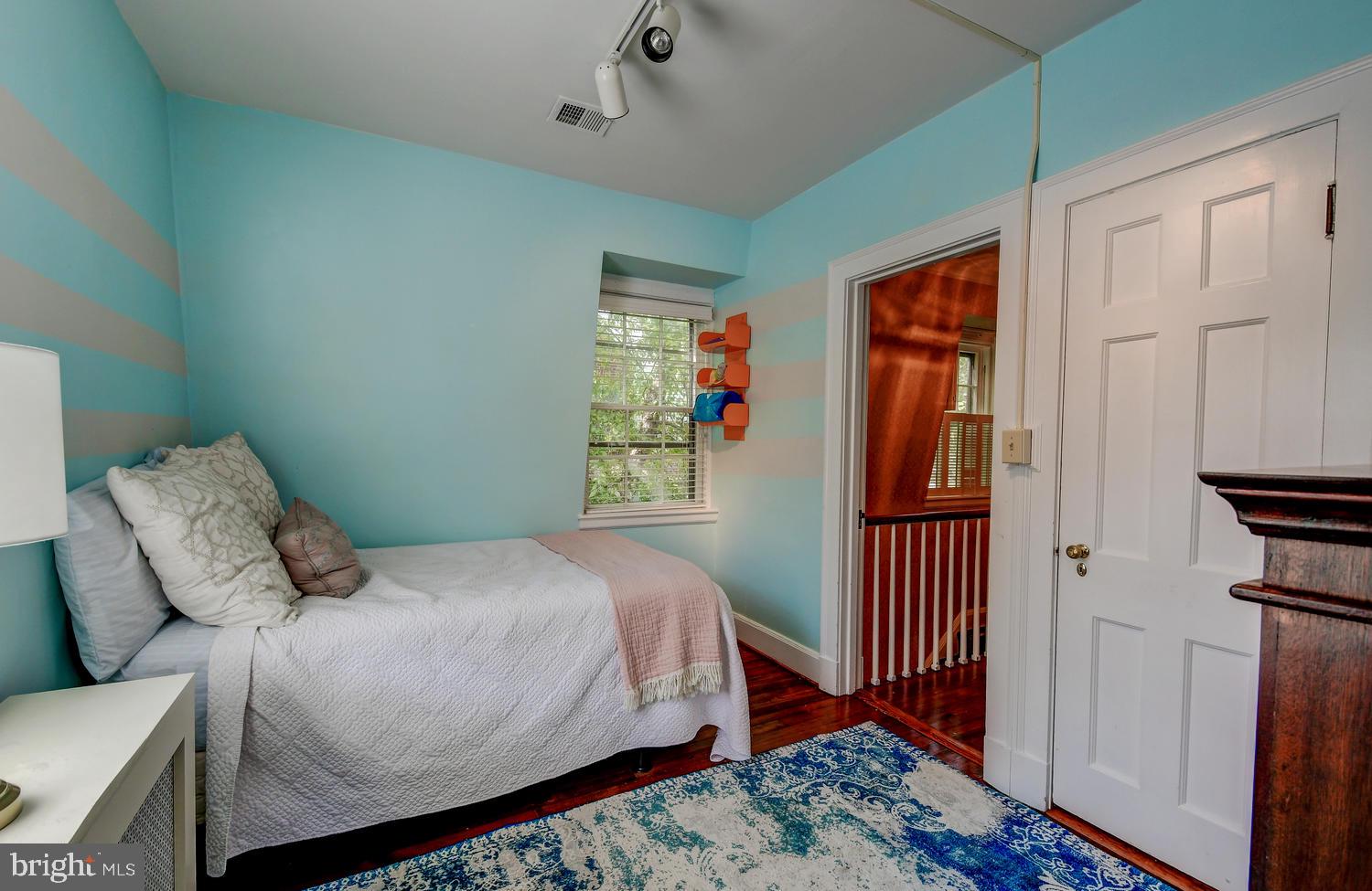206 St Dunstans Road Baltimore, MD 21212 - Photo 30 of 51