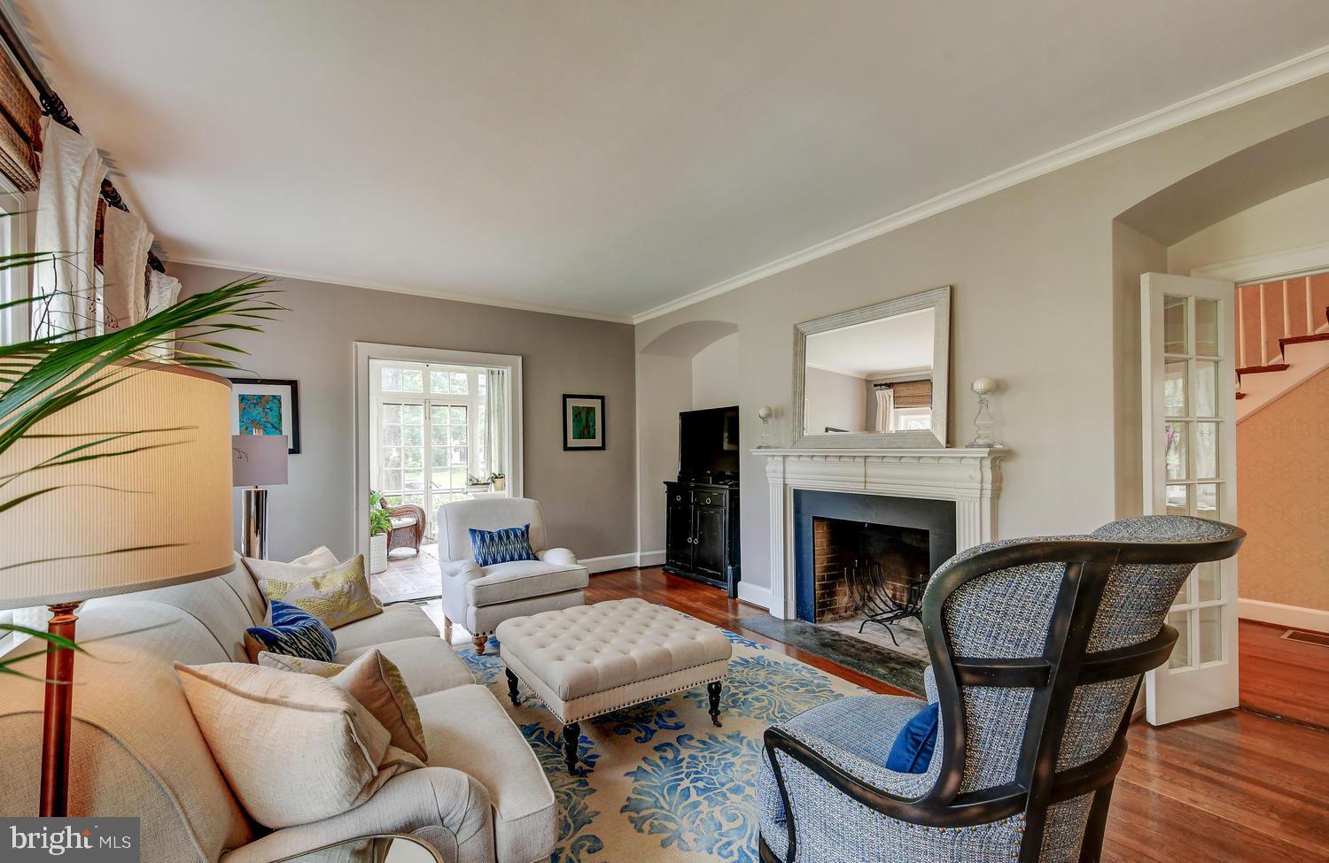 206 St Dunstans Road Baltimore, MD 21212 - Photo 10 of 51