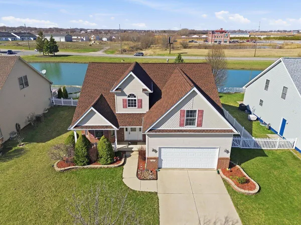 $450,000 | 1804 Edith Way, Crown Point, IN 46307