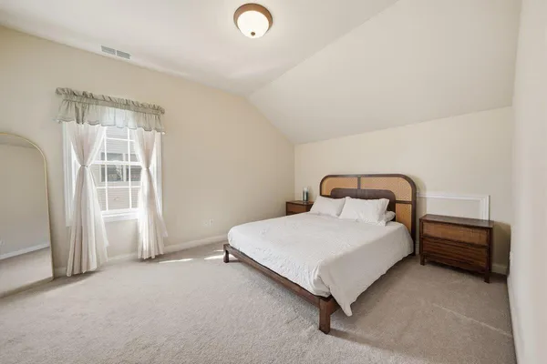 $450,000 | 1804 Edith Way, Crown Point, IN 46307