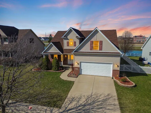 $450,000 | 1804 Edith Way, Crown Point, IN 46307