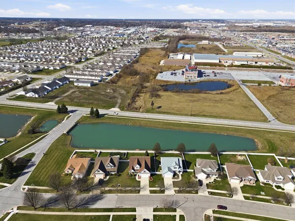 $450,000 | 1804 Edith Way, Crown Point, IN 46307