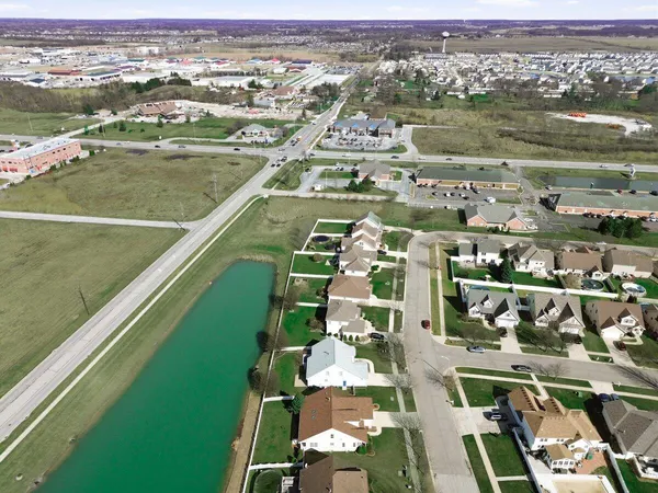 $450,000 | 1804 Edith Way, Crown Point, IN 46307