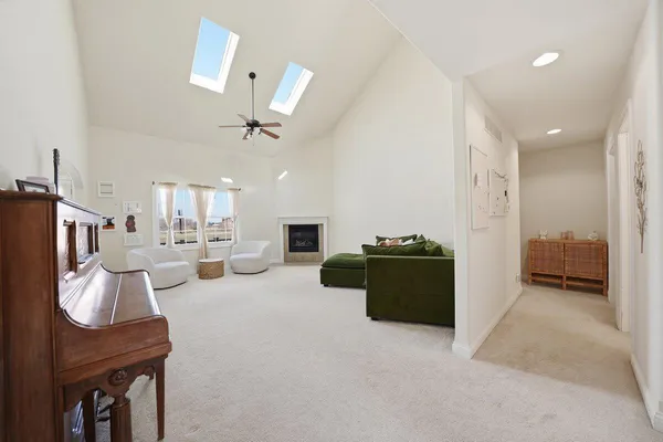 $450,000 | 1804 Edith Way, Crown Point, IN 46307